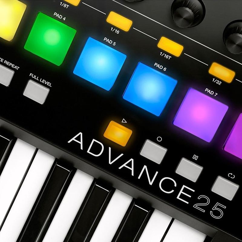 Akai Advance 25 Midi Keyboard